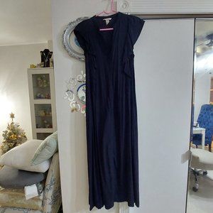 Fancy H&M Long Summer Dress Black Navy Darker Color Comfortable and Stylish Fits